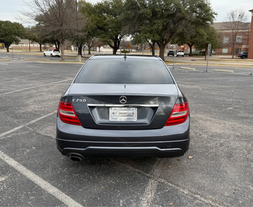 2014 Mercedes-Benz W204 C-Class - Image 5 of 10