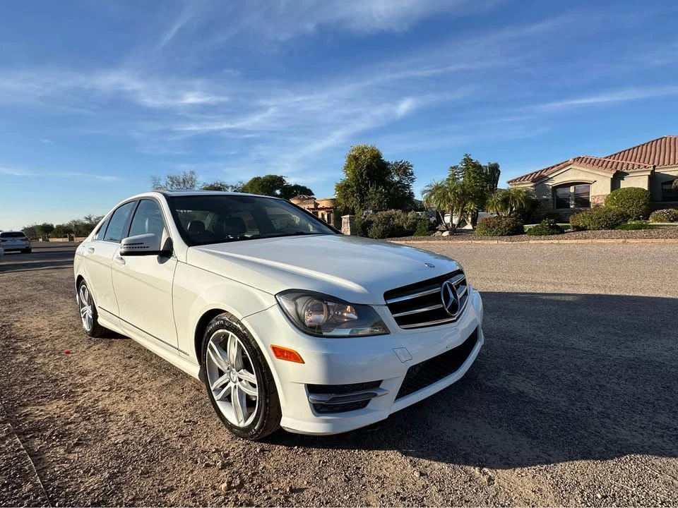 2014 Mercedes-Benz W204 C-Class - Image 2 of 13