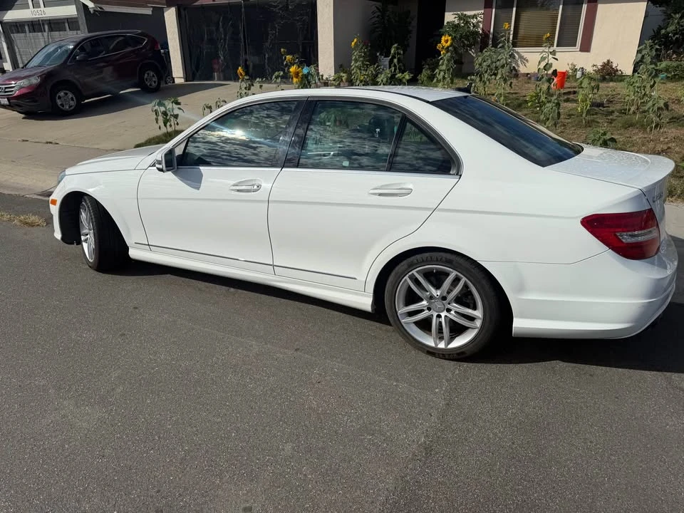 2014 Mercedes-Benz W204 C-Class - Image 3 of 12