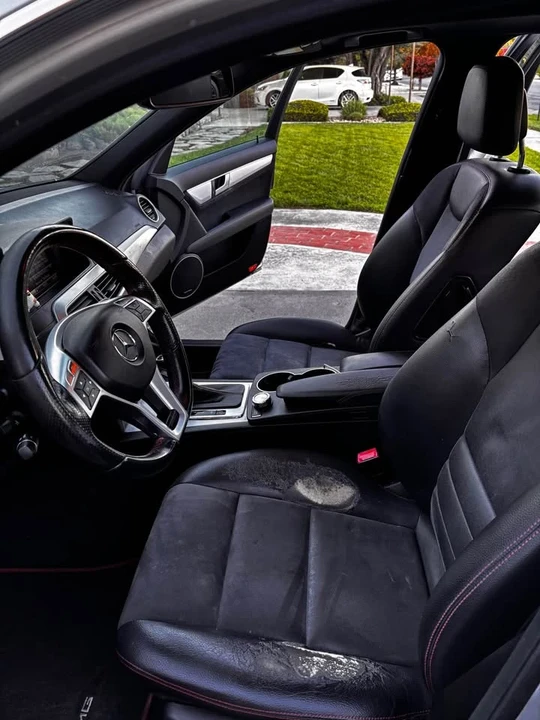 2014 Mercedes-Benz W204 C-Class - Image 12 of 14