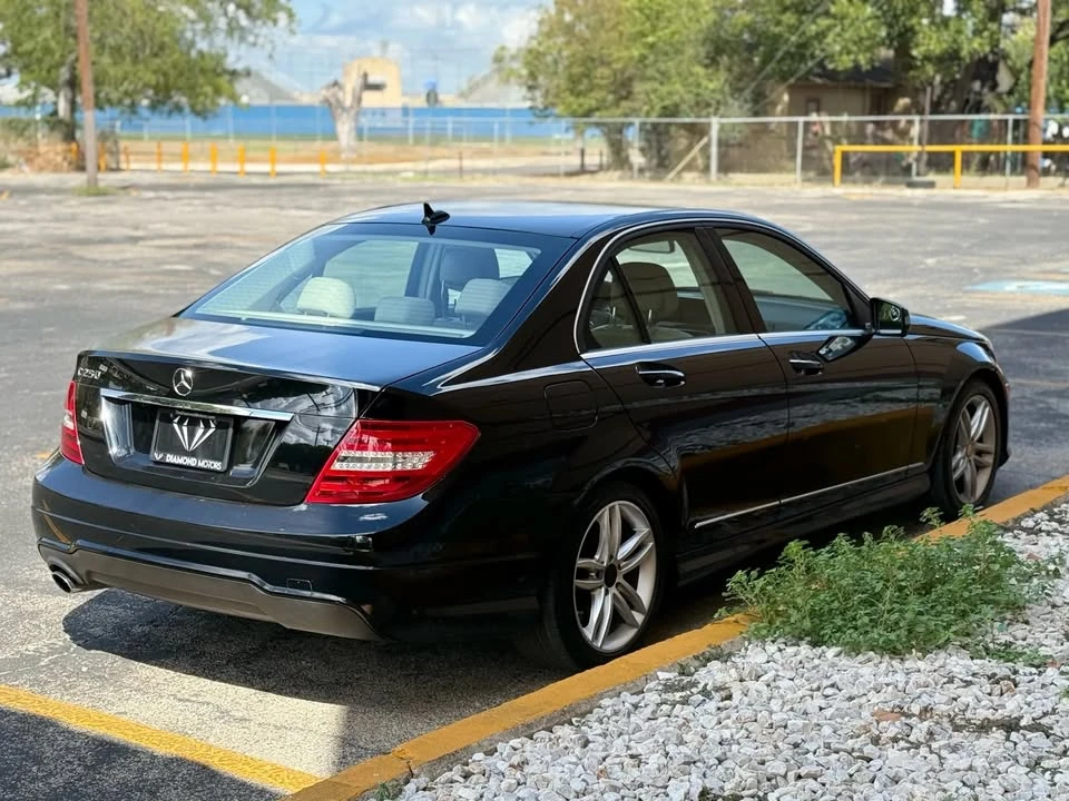 2014 Mercedes-Benz W204 C-Class - Image 7 of 20