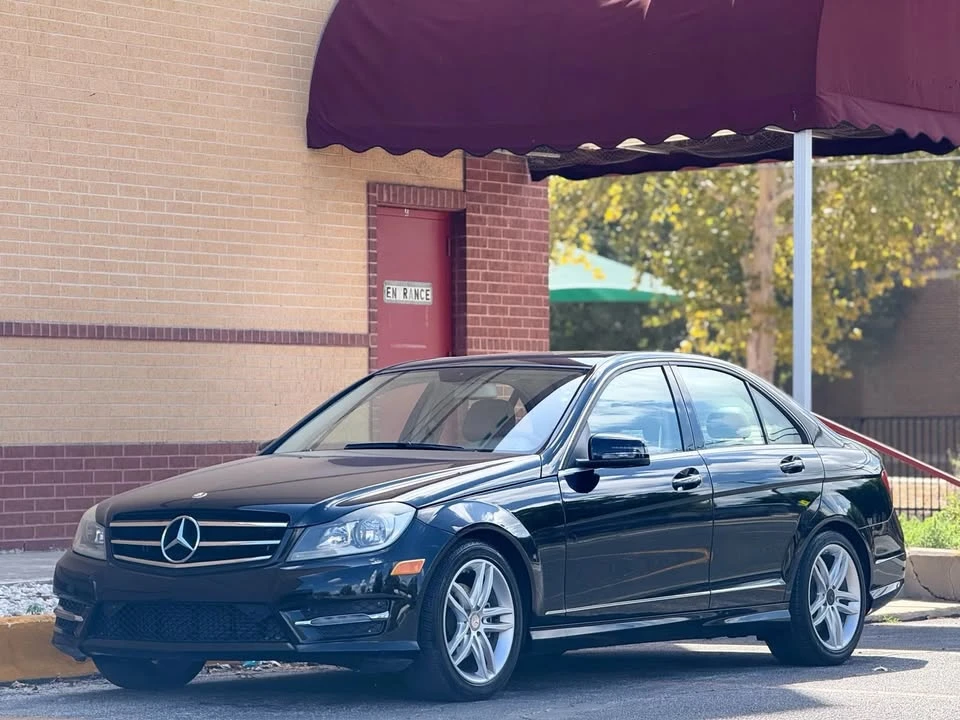 2014 Mercedes-Benz W204 C-Class - Image 3 of 20