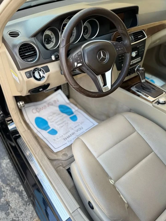 2014 Mercedes-Benz W204 C-Class - Image 12 of 20