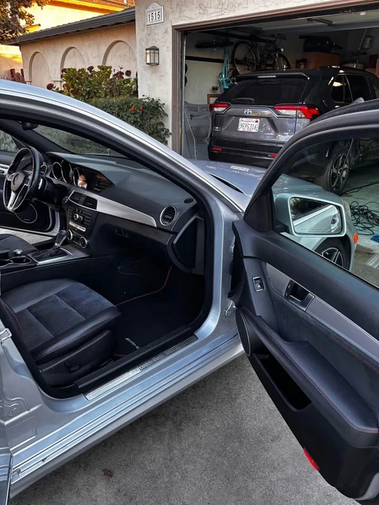 2014 Mercedes-Benz W204 C-Class - Image 9 of 14