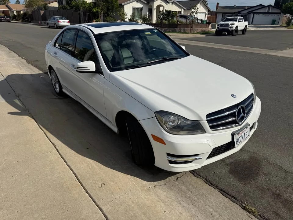 2014 Mercedes-Benz W204 C-Class - Image 2 of 12