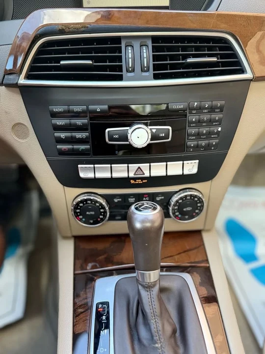 2014 Mercedes-Benz W204 C-Class - Image 18 of 20