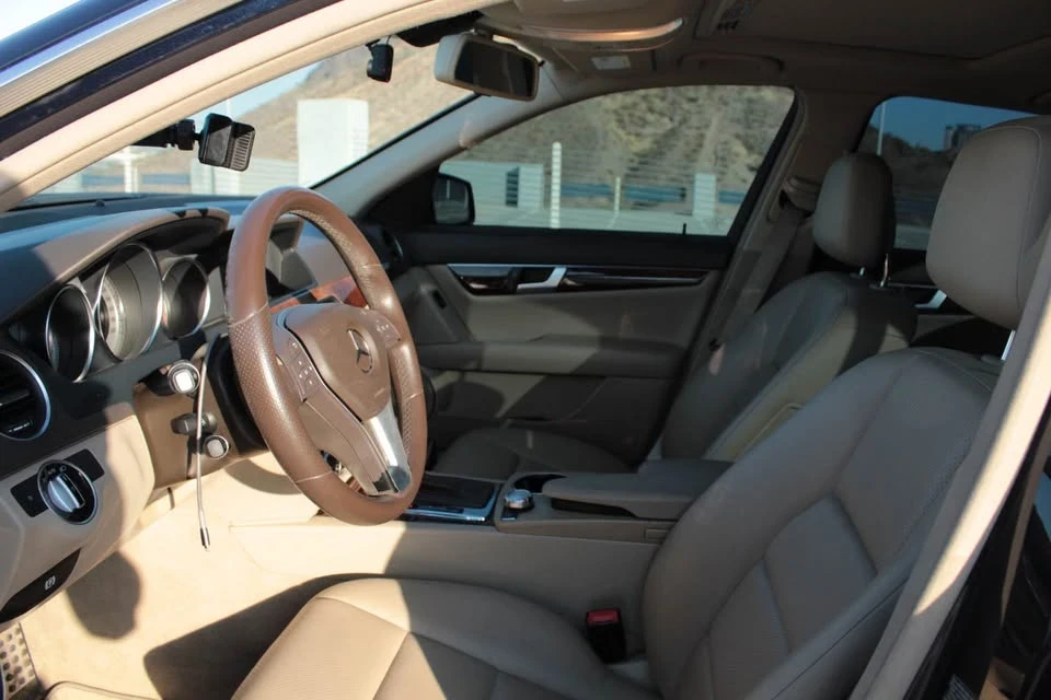 2014 Mercedes-Benz W204 C-Class - Image 5 of 10