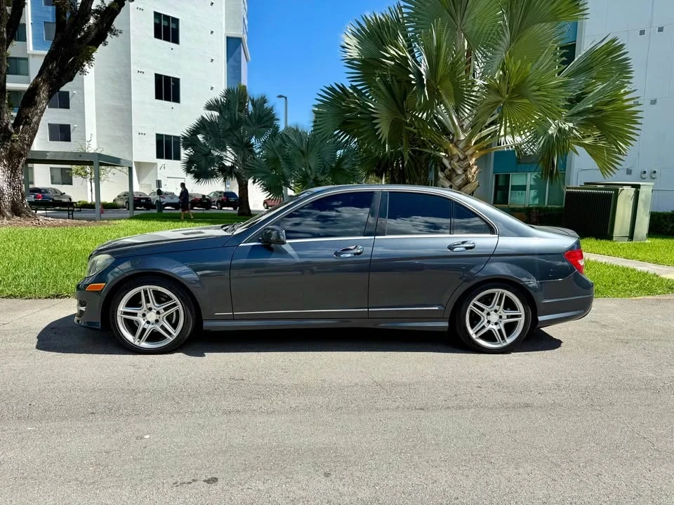 2014 Mercedes-Benz W204 C-Class - Image 6 of 12