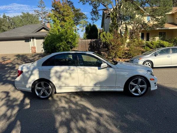 2014 Mercedes-Benz W204 C-Class - Image 6 of 10