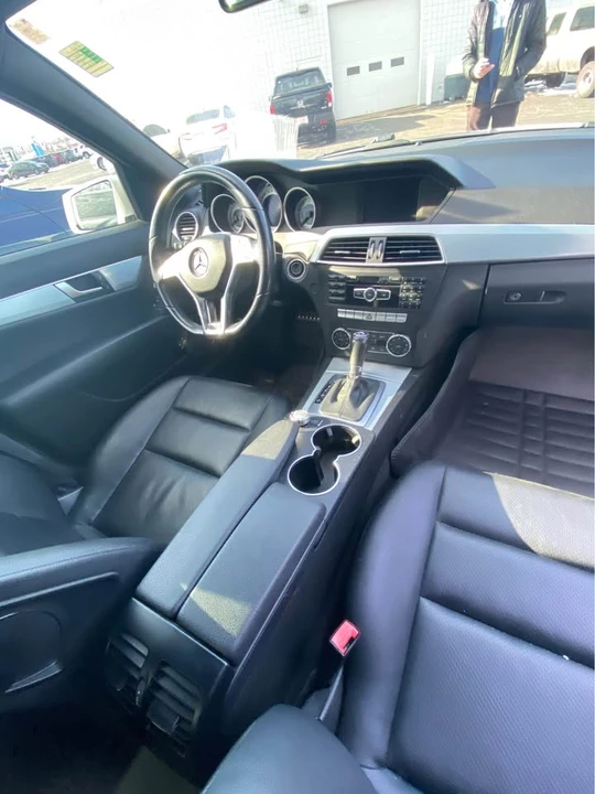 2014 Mercedes-Benz W204 C-Class - Image 6 of 8