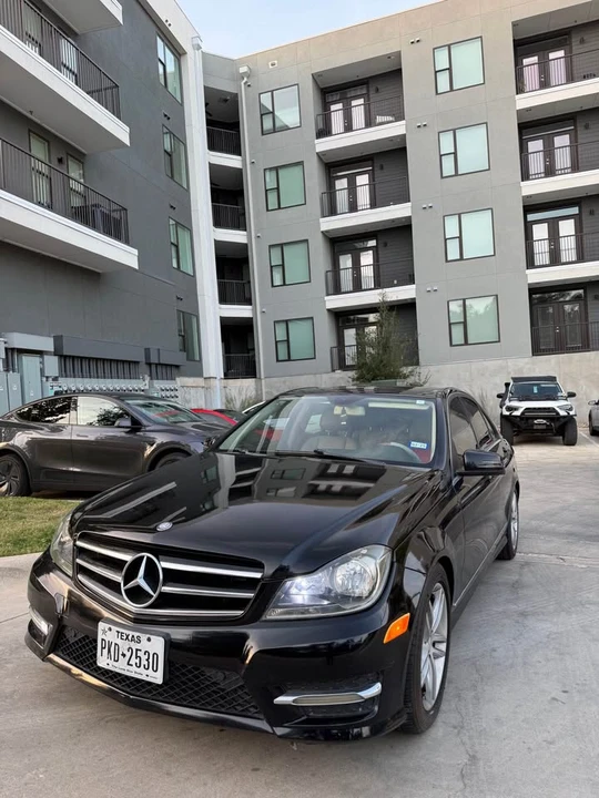 2014 Mercedes-Benz W204 C-Class - Image 3 of 17