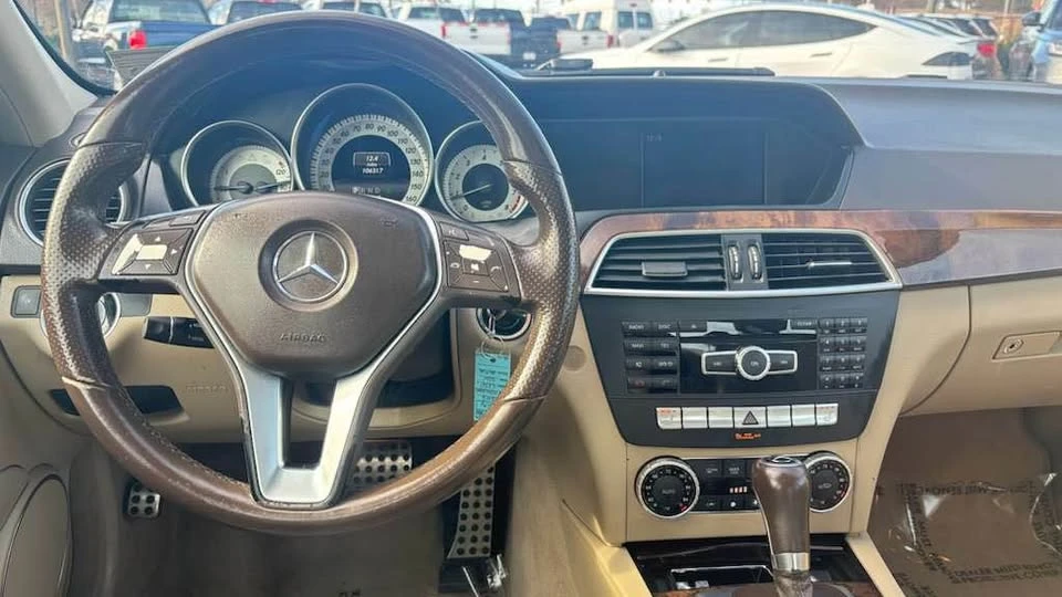 2014 Mercedes-Benz W204 C-Class - Image 15 of 20