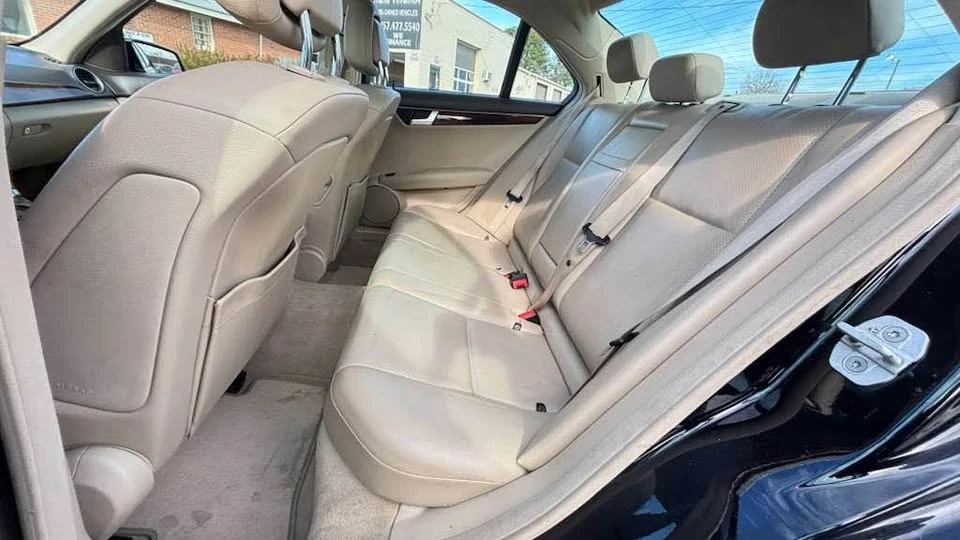 2014 Mercedes-Benz W204 C-Class - Image 11 of 20
