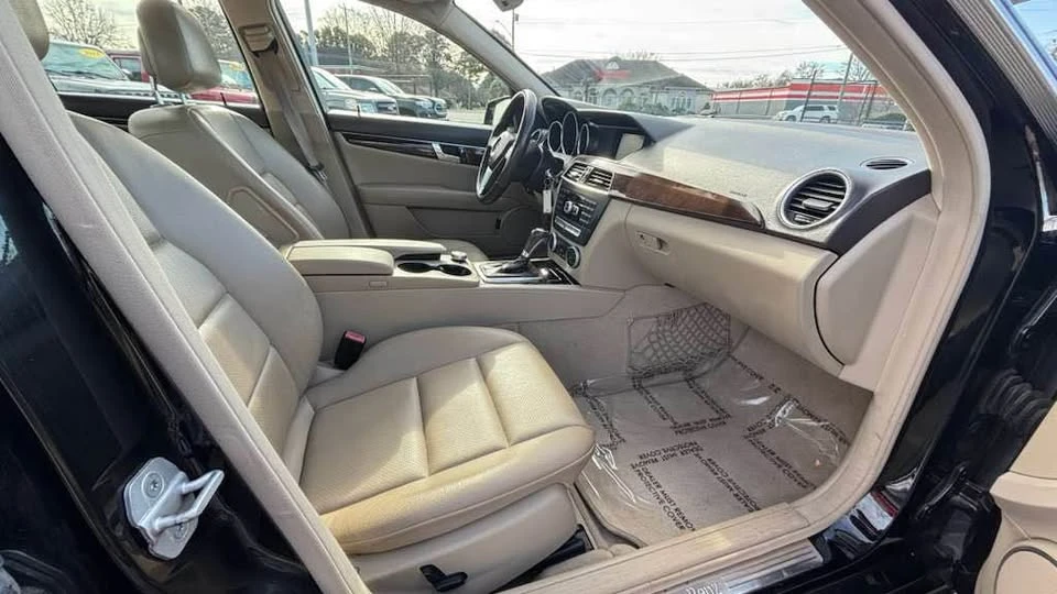 2014 Mercedes-Benz W204 C-Class - Image 9 of 20
