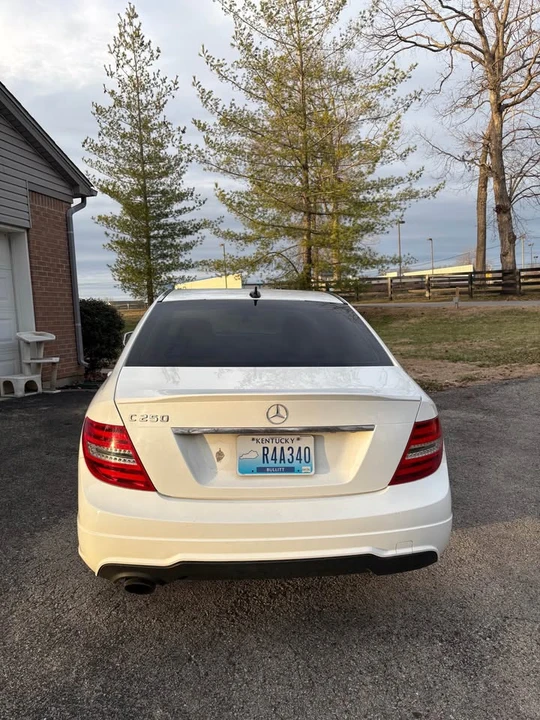 2014 Mercedes-Benz W204 C-Class - Image 2 of 12
