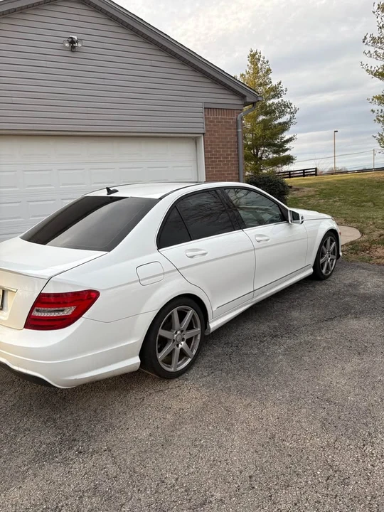 2014 Mercedes-Benz W204 C-Class - Image 5 of 12