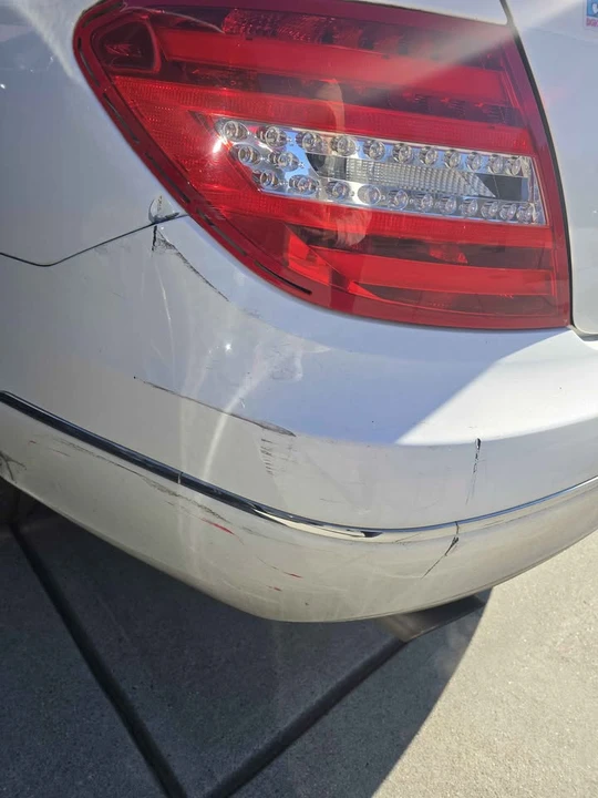 2014 Mercedes-Benz W204 C-Class - Image 8 of 14