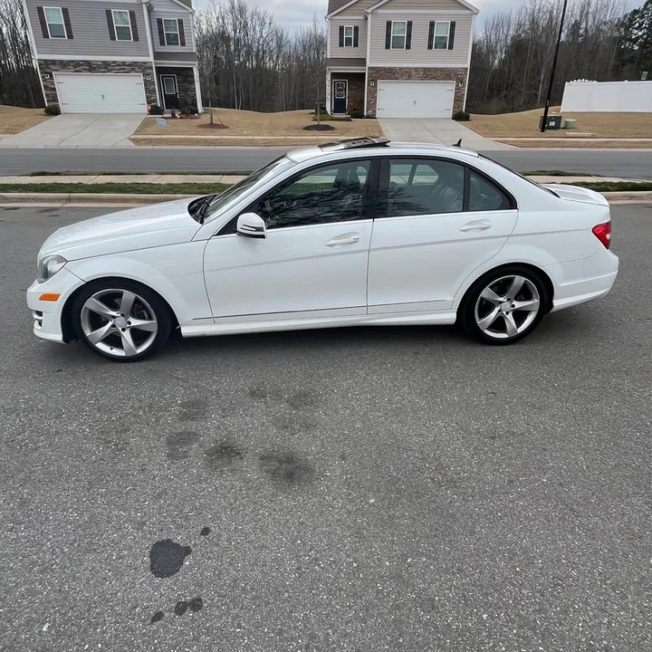 2014 Mercedes-Benz W204 C-Class - Image 7 of 17