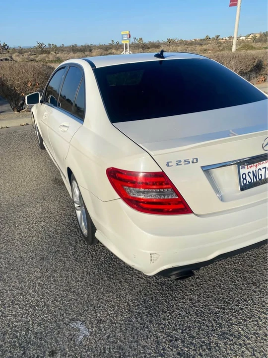 2014 Mercedes-Benz W204 C-Class - Image 4 of 12