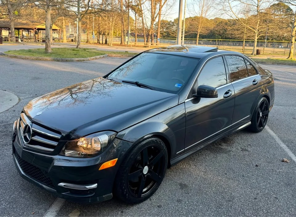 2014 Mercedes-Benz W204 C-Class - Image 2 of 19