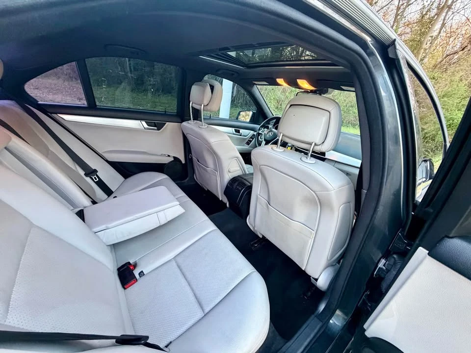 2014 Mercedes-Benz W204 C-Class - Image 16 of 19