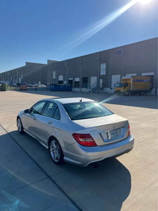 2014 Mercedes-Benz W204 C-Class - Image 5 of 11