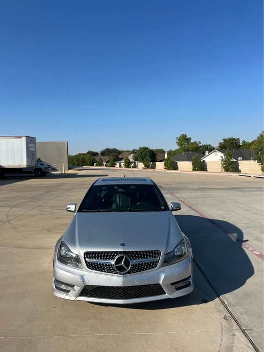 2014 Mercedes-Benz W204 C-Class - Image 2 of 11