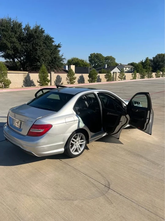 2014 Mercedes-Benz W204 C-Class - Image 10 of 11