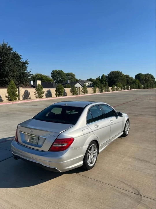 2014 Mercedes-Benz W204 C-Class - Image 4 of 11