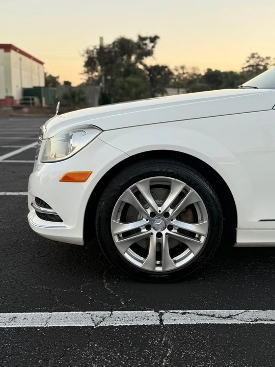 2014 Mercedes-Benz W204 C-Class - Image 4 of 20