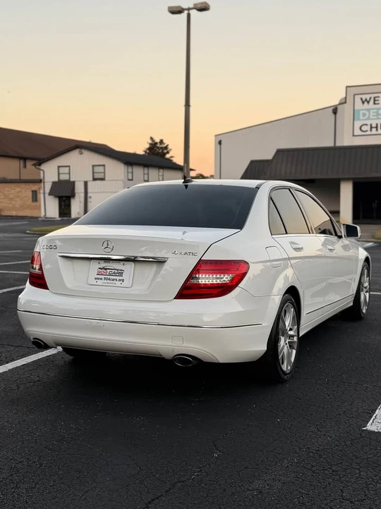 2014 Mercedes-Benz W204 C-Class - Image 9 of 20