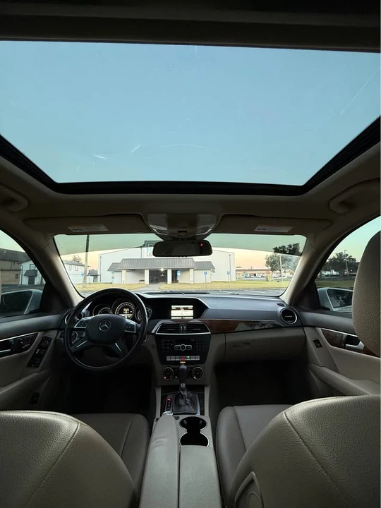 2014 Mercedes-Benz W204 C-Class - Image 15 of 20