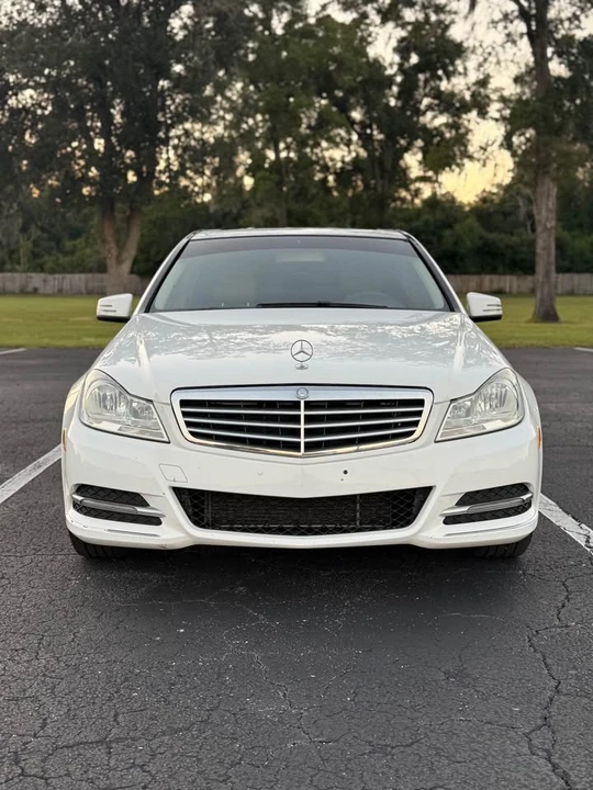 2014 Mercedes-Benz W204 C-Class - Image 2 of 20