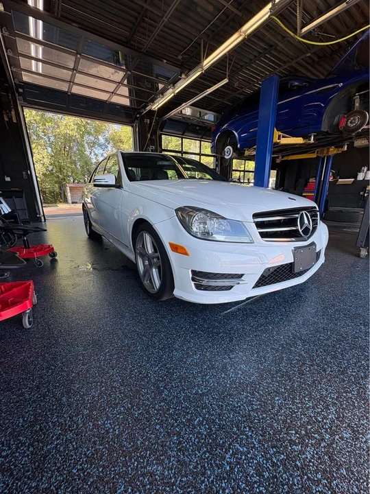 2014 Mercedes-Benz W204 C-Class - Image 3 of 9