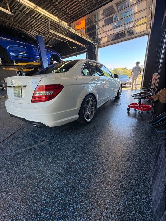 2014 Mercedes-Benz W204 C-Class - Image 4 of 9