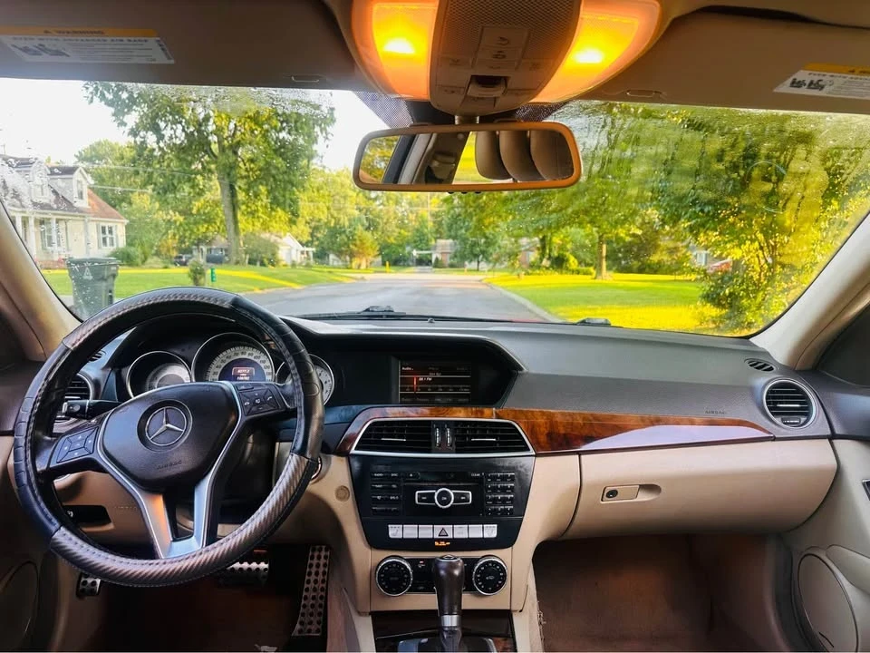 2014 Mercedes-Benz W204 C-Class - Image 11 of 12