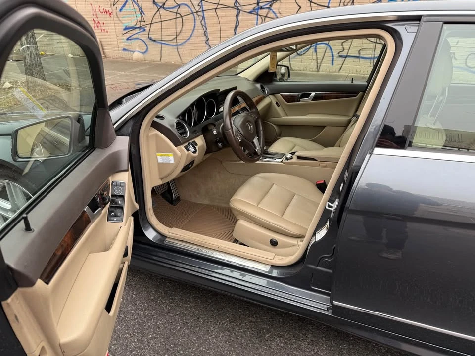 2014 Mercedes-Benz W204 C-Class - Image 9 of 10