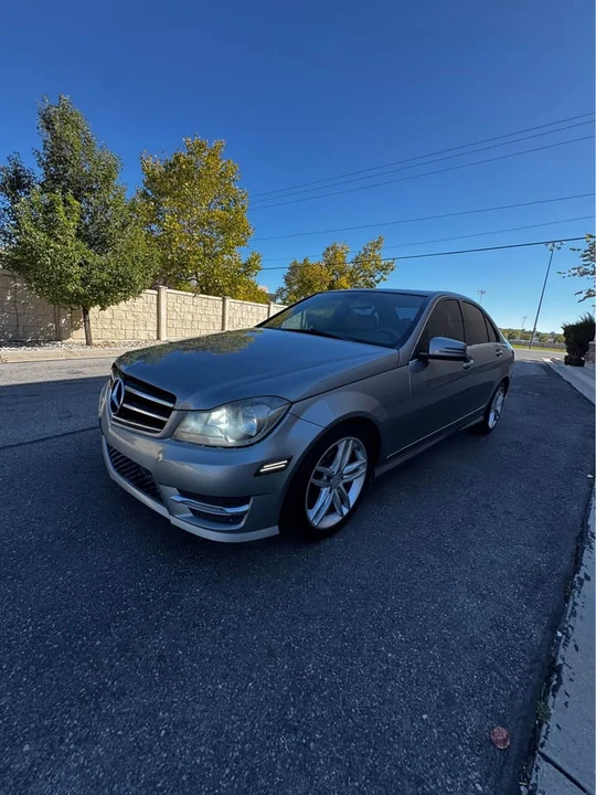 2014 Mercedes-Benz W204 C-Class - Image 2 of 13