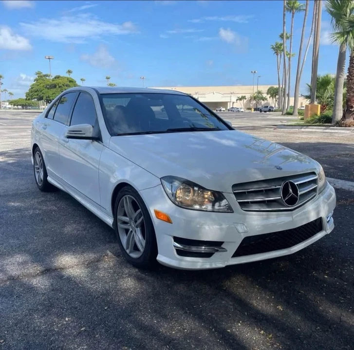 2014 Mercedes-Benz W204 C-Class - Image 3 of 15