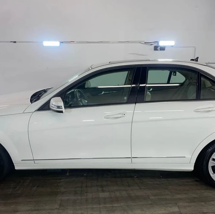 2014 Mercedes-Benz W204 C-Class - Image 11 of 20