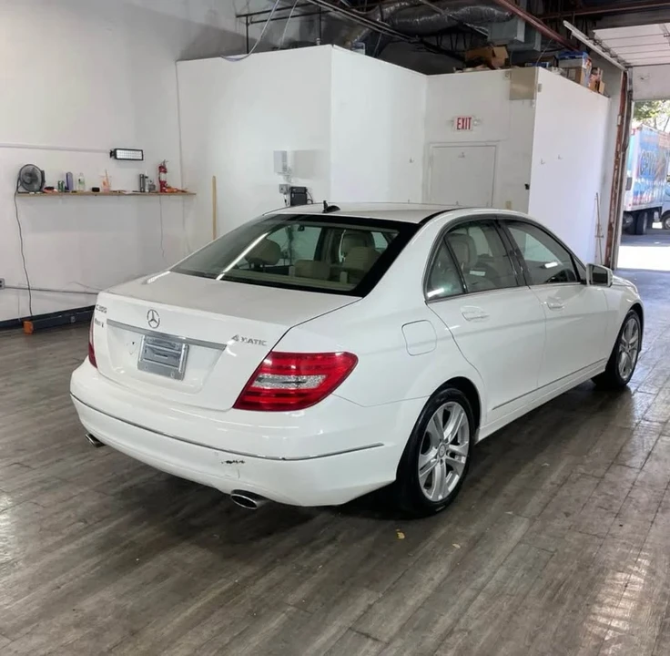 2014 Mercedes-Benz W204 C-Class - Image 3 of 20