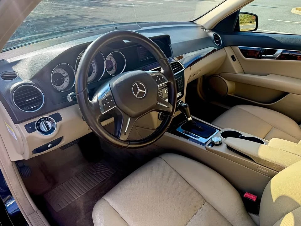 2014 Mercedes-Benz W204 C-Class - Image 7 of 15