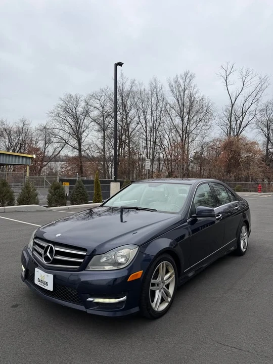 2014 Mercedes-Benz W204 C-Class - Image 5 of 14