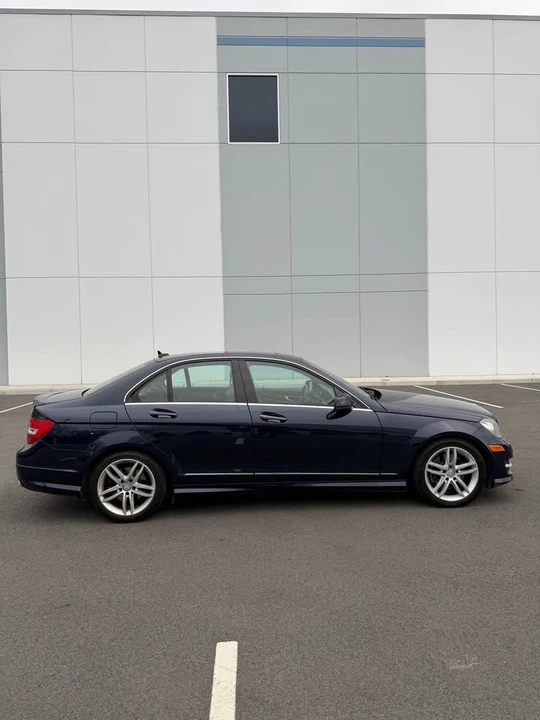 2014 Mercedes-Benz W204 C-Class - Image 10 of 14