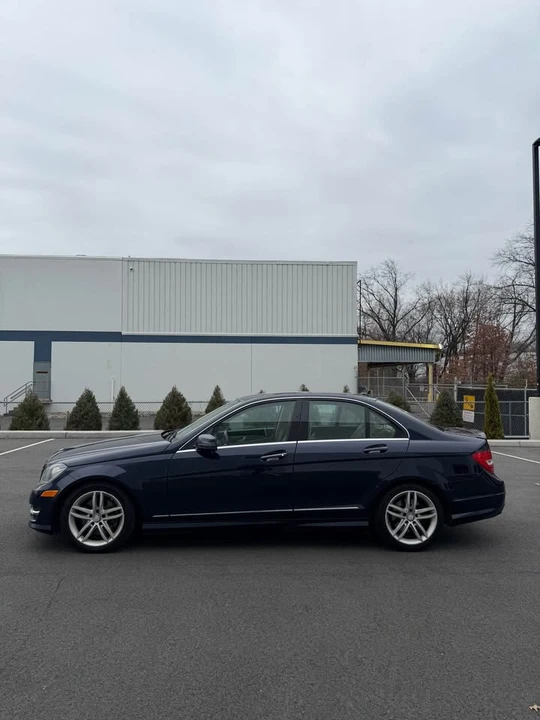2014 Mercedes-Benz W204 C-Class - Image 6 of 14
