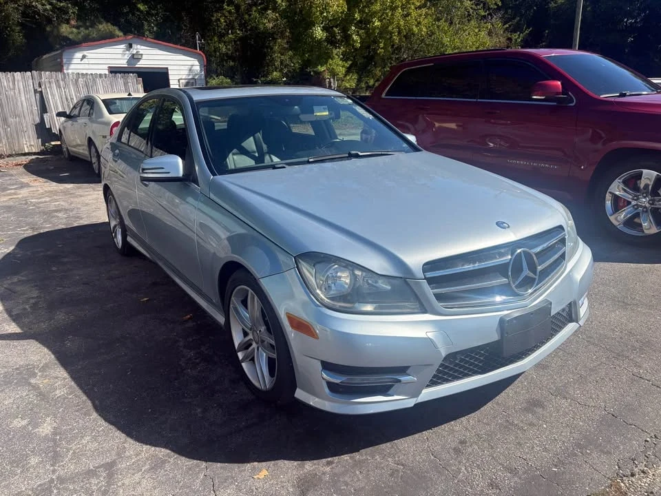 2014 Mercedes-Benz W204 C-Class - Image 2 of 5