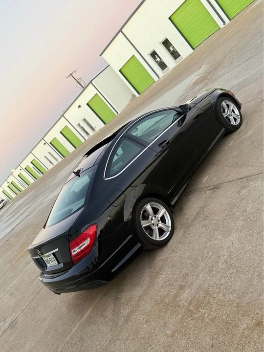 2014 Mercedes-Benz W204 C-Class - Image 5 of 9