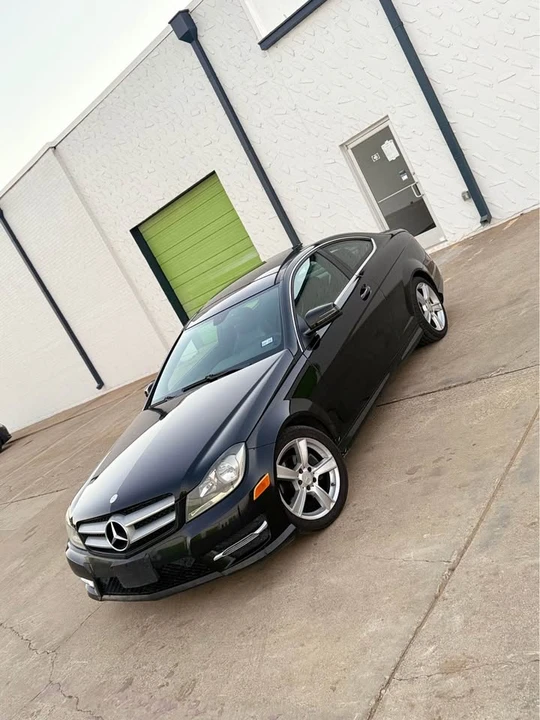 2014 Mercedes-Benz W204 C-Class - Image 2 of 9