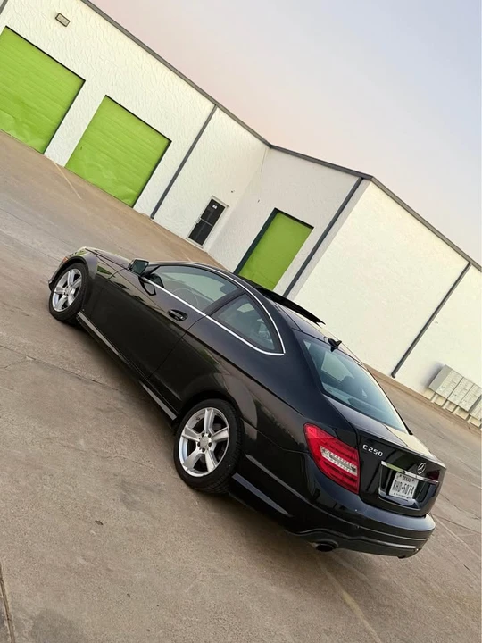 2014 Mercedes-Benz W204 C-Class - Image 4 of 9
