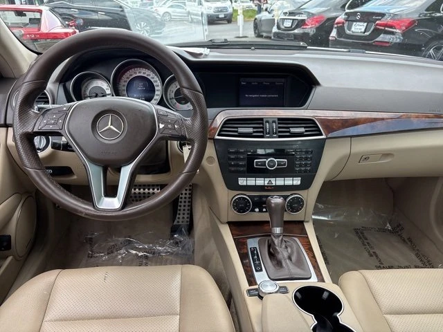 2014 Mercedes-Benz W204 C-Class - Image 10 of 20